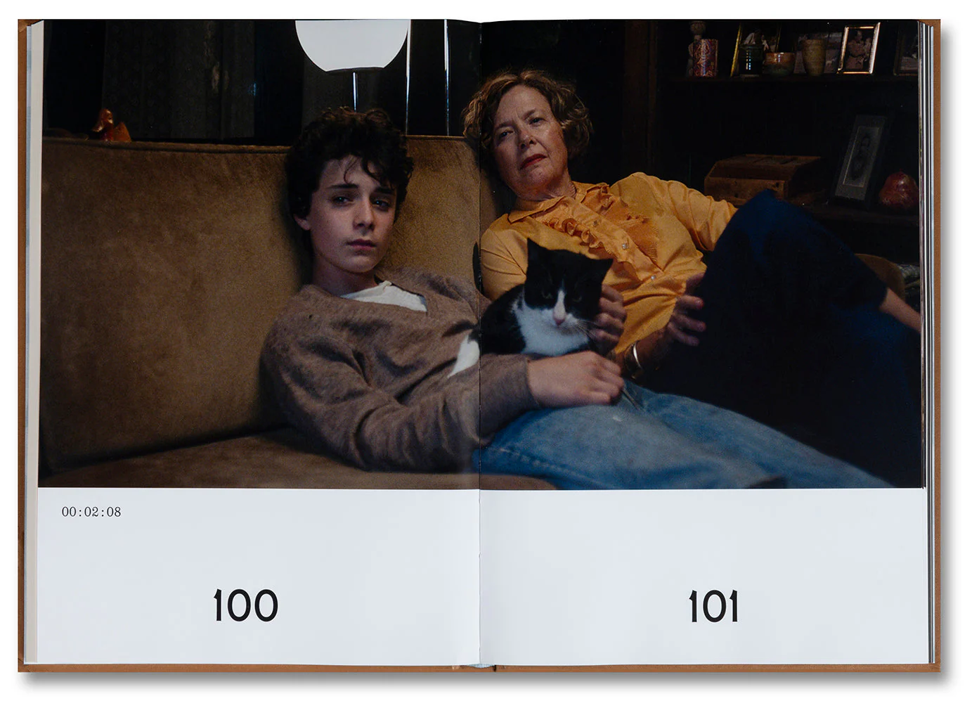 20th Century Women Screenplay Book - Image 6
