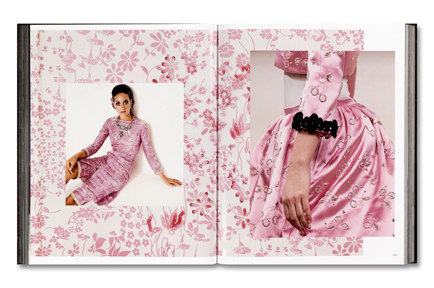 Chanel Haute Couture - Image 25