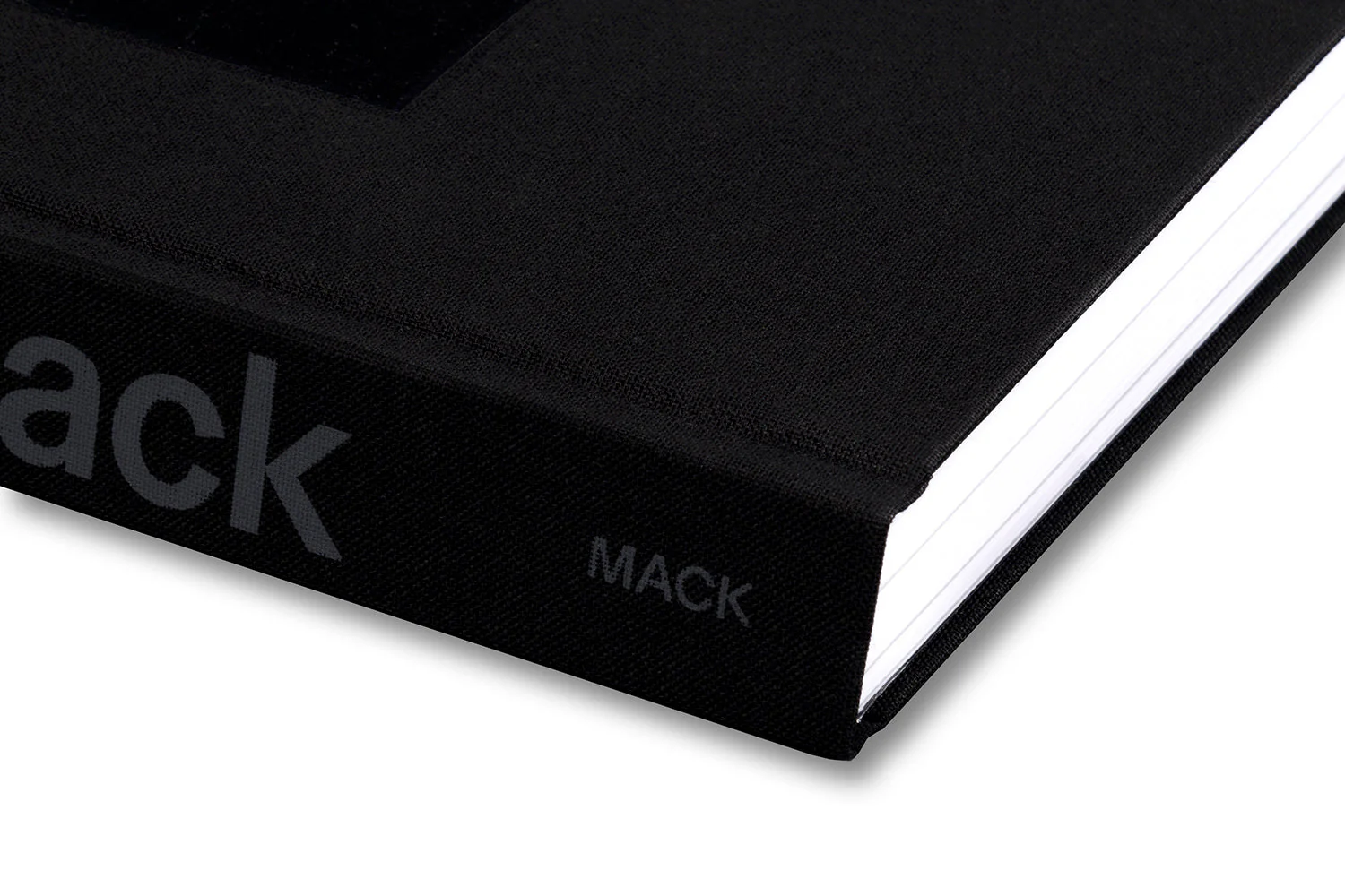 The Color Black: Antinomies of a Color in Architecture and Art - Image 29