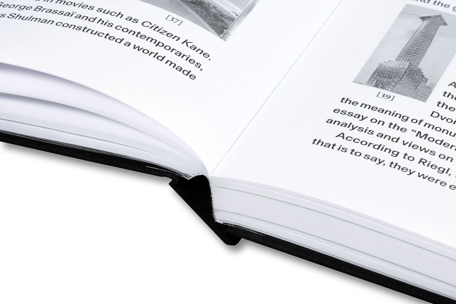 The Color Black: Antinomies of a Color in Architecture and Art - Image 33