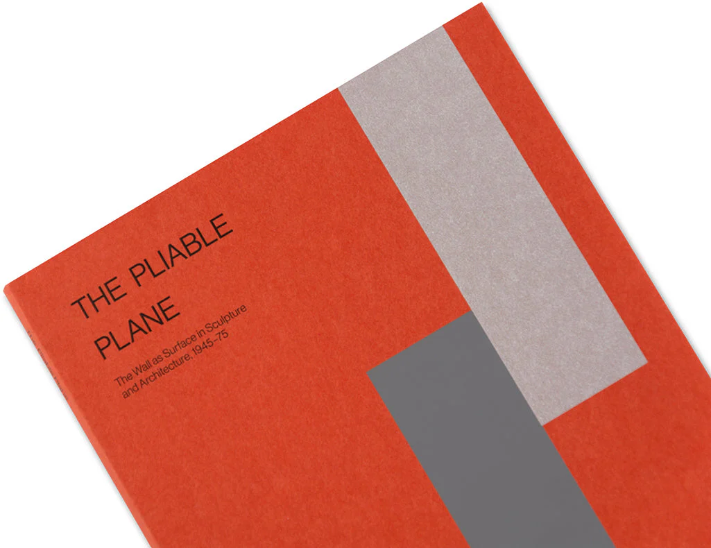 The Pliable Plane: The Wall as Surface in Sculpture and Architecture, 1945–75 - Image 41