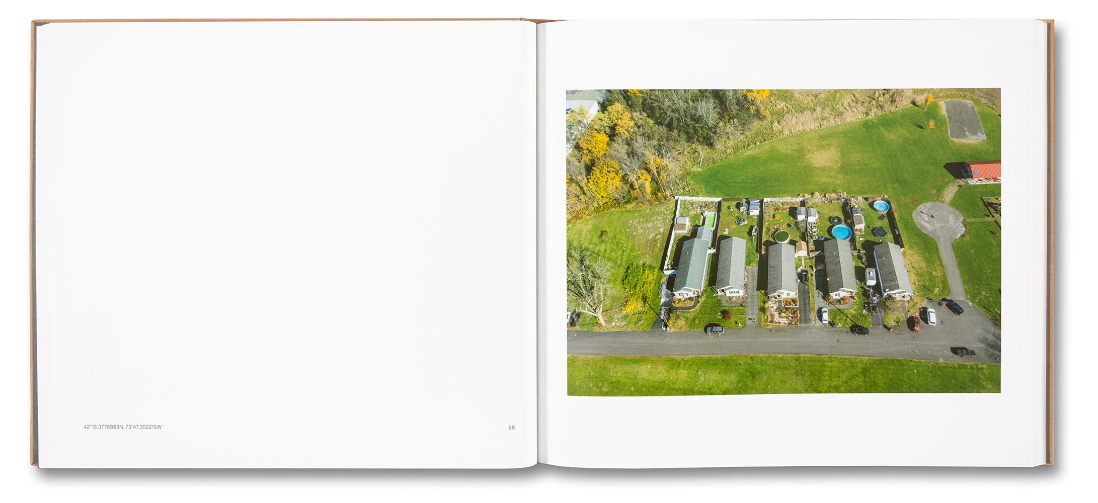 Topographies: Aerial Surveys of the American Landscape - Image 15
