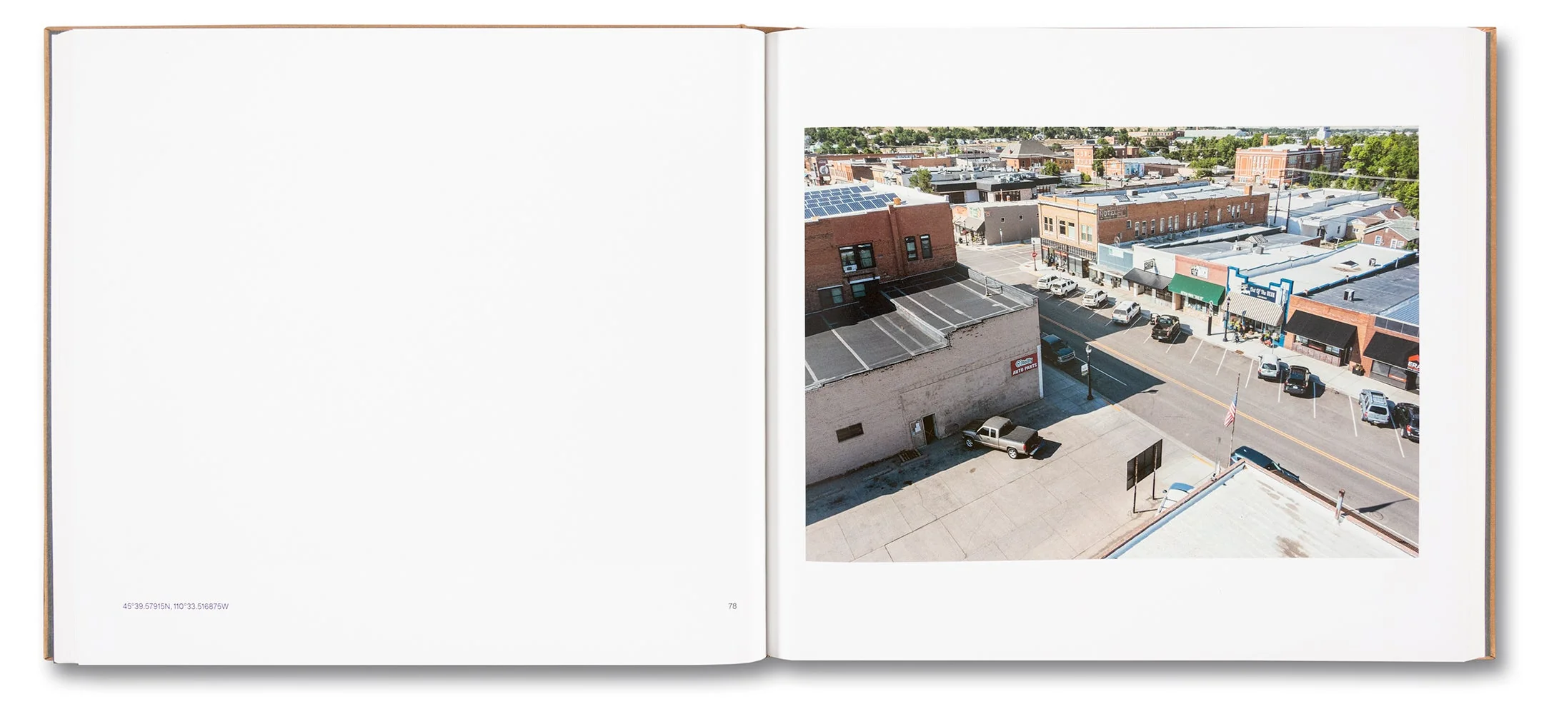 Topographies: Aerial Surveys of the American Landscape - Image 16