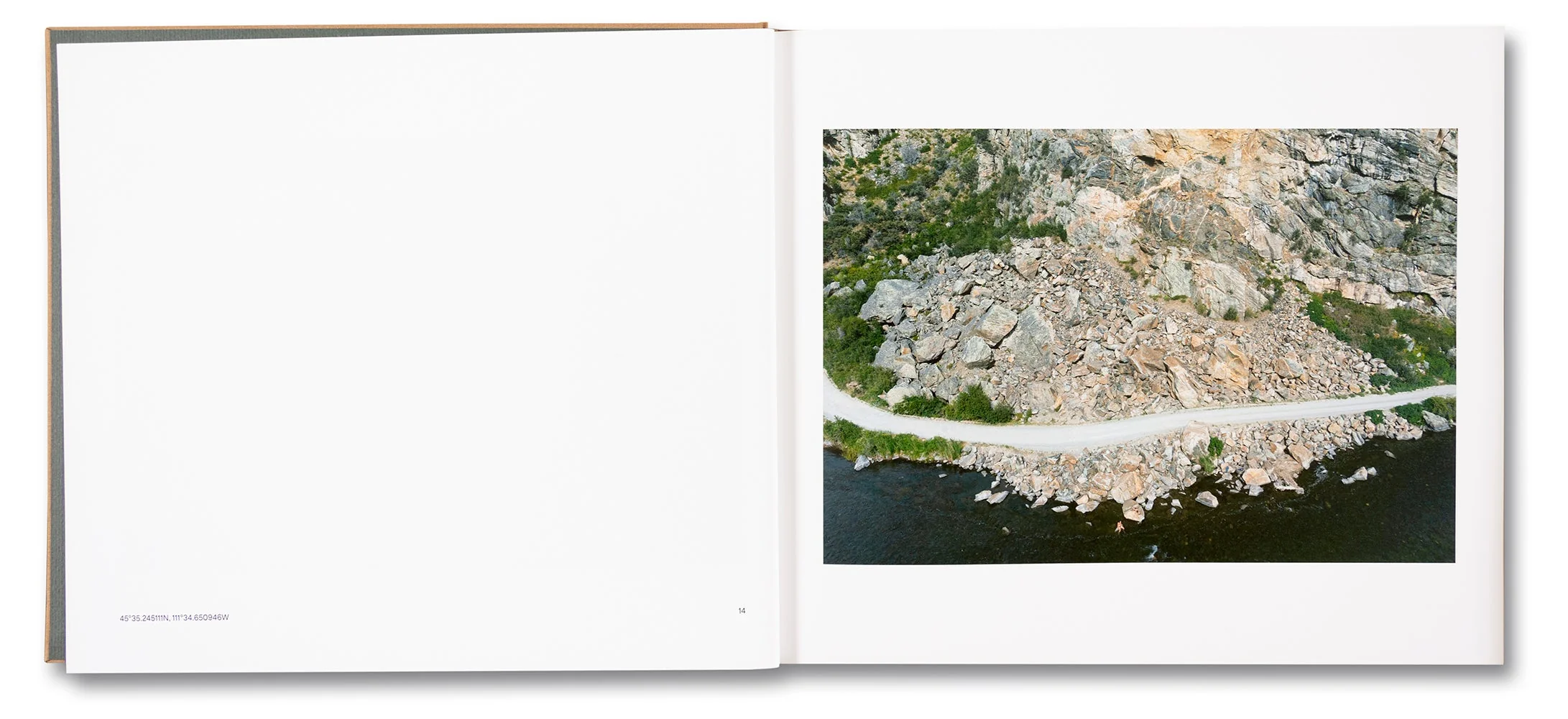 Topographies: Aerial Surveys of the American Landscape - Image 9