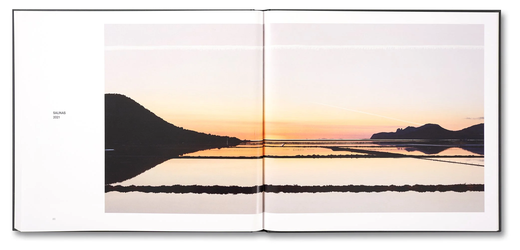 Visual Spaces of Today - Image 19